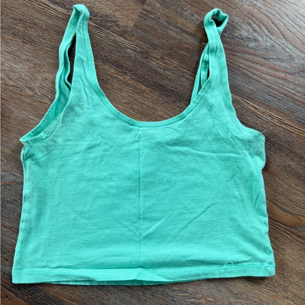 2 Rue21 Crop Tops - Picture 2 of 5